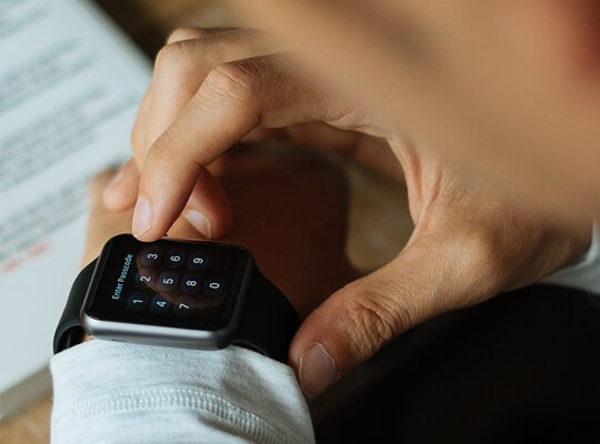 Was wird bei einem Smart Watch Test verglichen?